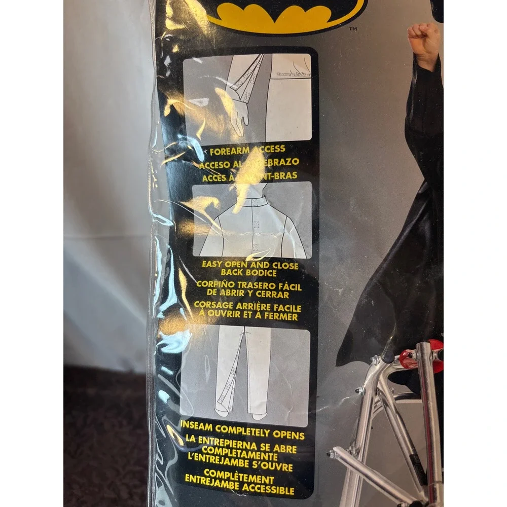 Batman Adaptive Accessible Muscle Costume Kids Size Small 4-6 Black Disguise‎